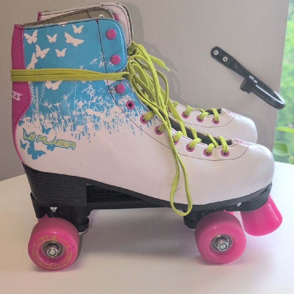 Roces Le Plaisir Pink and White Roller Skates